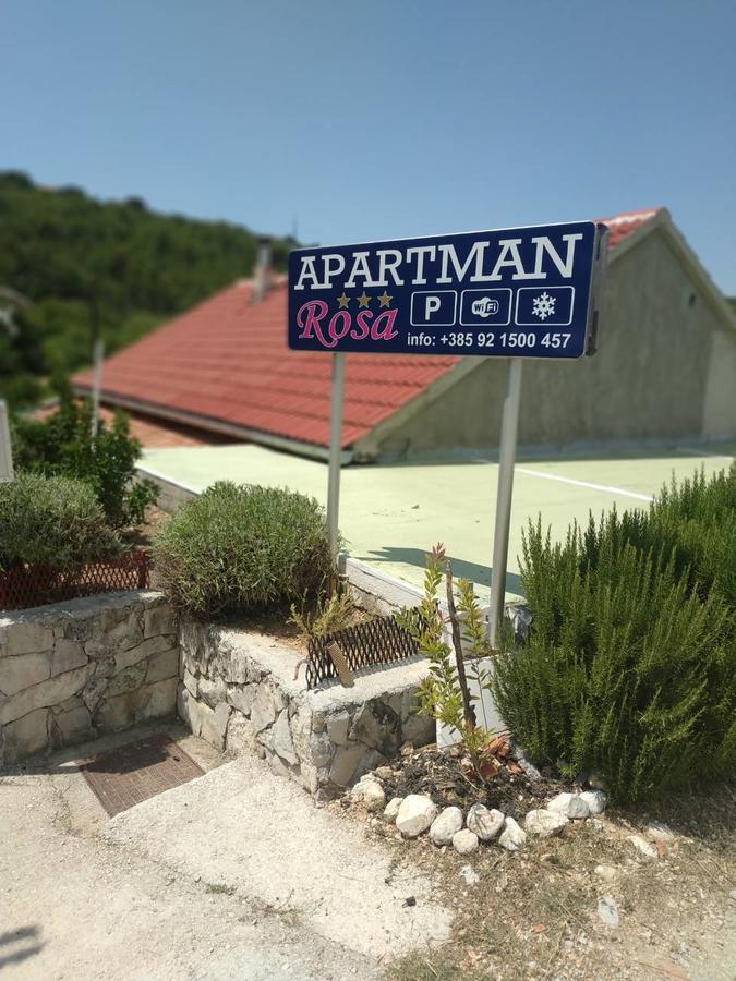 Apartman Rosa Apartment Скрадин Екстериор снимка